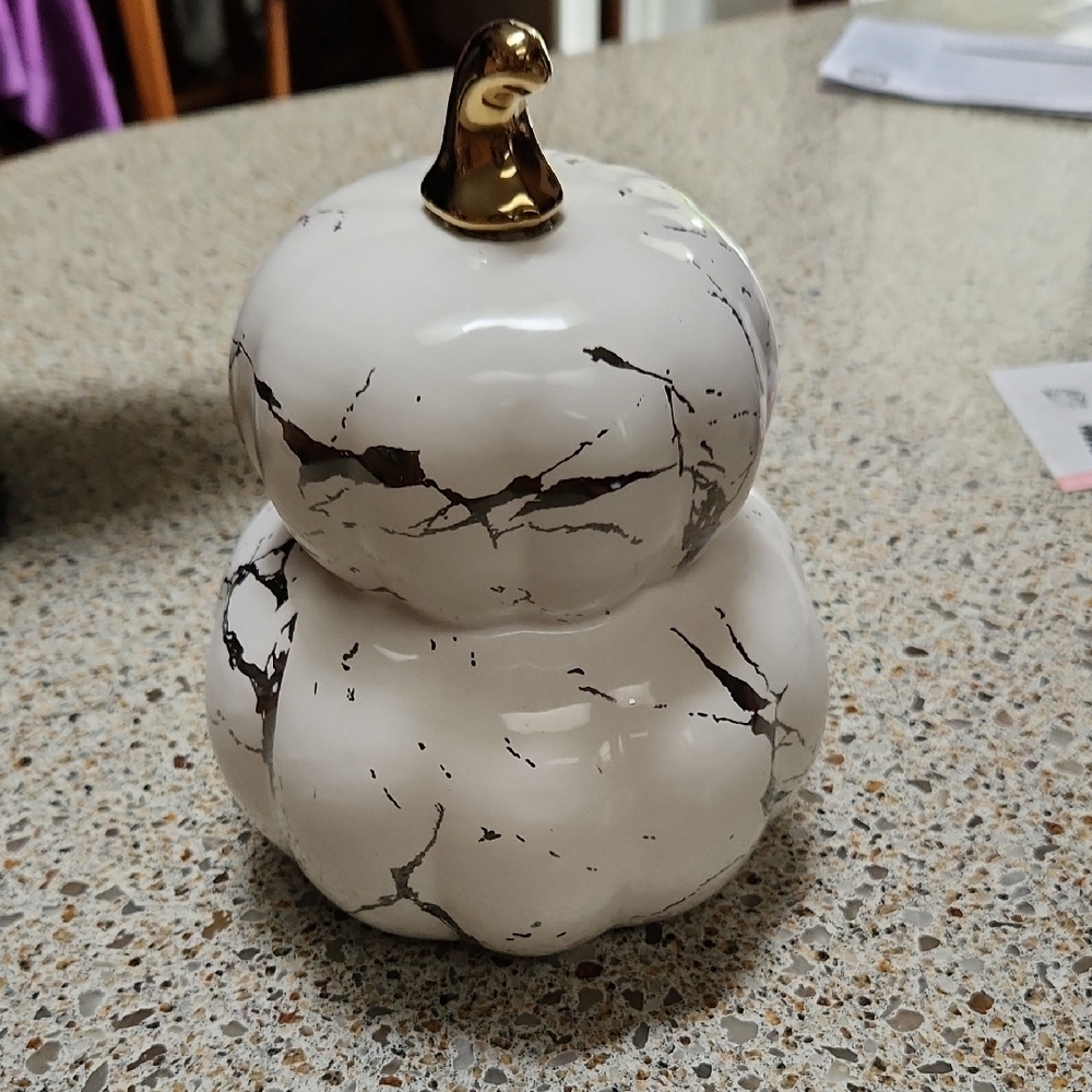 Chic Ceramic Pumpkin with Gold Stem